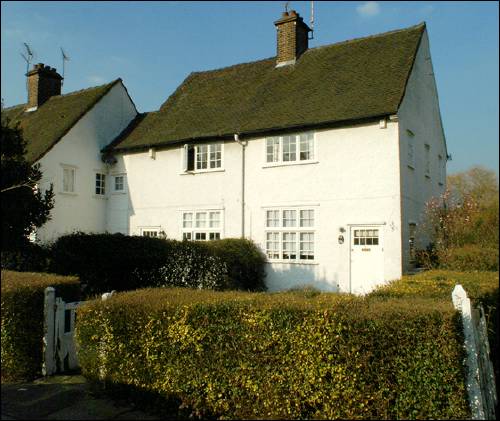 075 Oakwood Road a